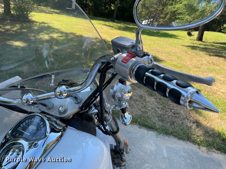 image for item KJ9747 2007 Honda VTX1300C  motorcycle