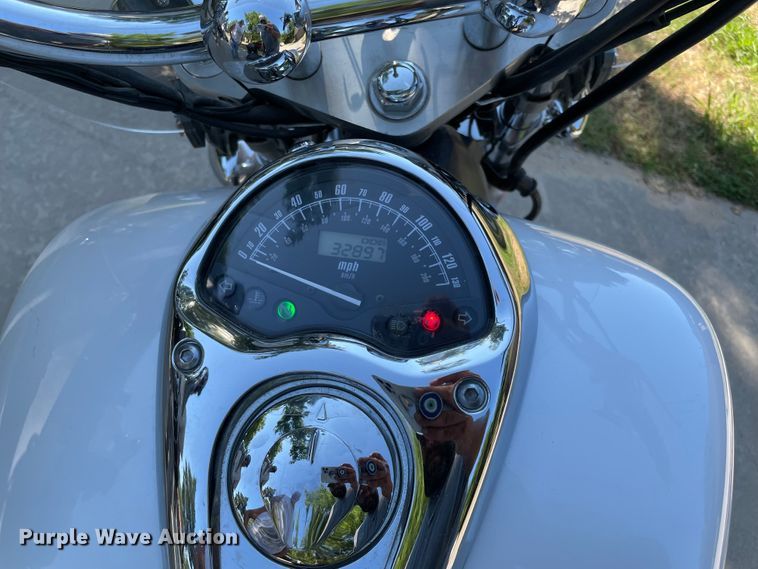 image for item KJ9747 2007 Honda VTX1300C  motorcycle