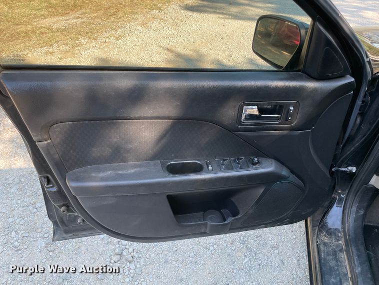 image for item KJ9751 2008 Ford Fusion SE