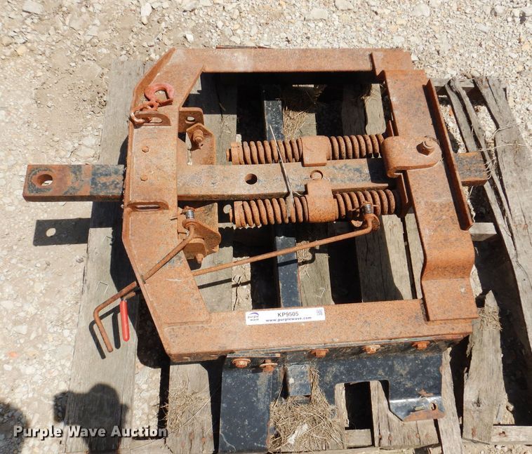 image for item KP9505 (5) DMI Quic 'n Easy hitches