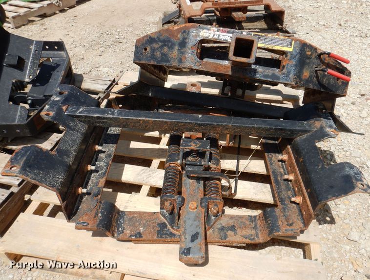 image for item KP9505 (5) DMI Quic 'n Easy hitches