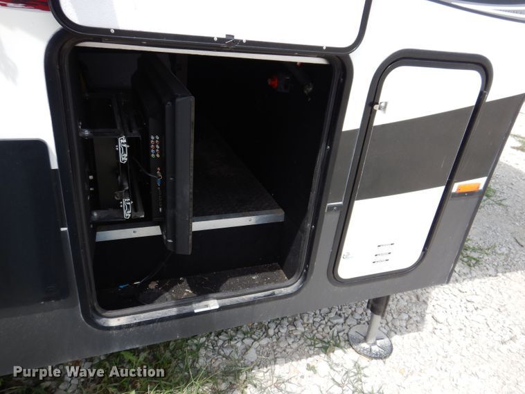 image for item KP9510 2013 Heartland Cyclone 3110  toy hauler camper