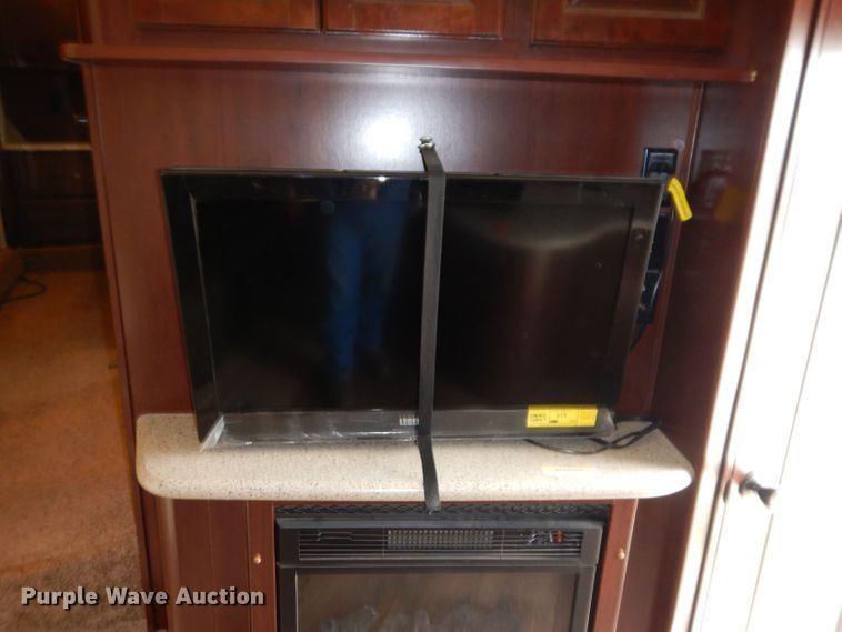 image for item KP9510 2013 Heartland Cyclone 3110  toy hauler camper