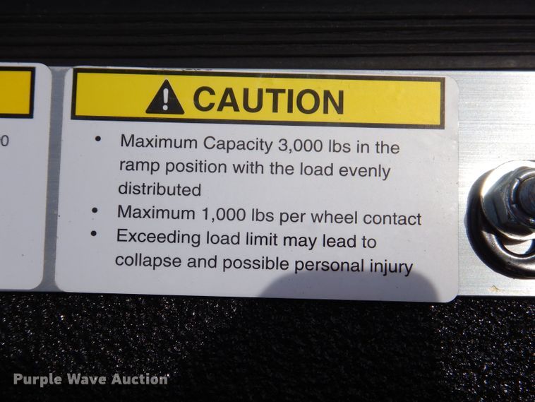 image for item KP9510 2013 Heartland Cyclone 3110  toy hauler camper