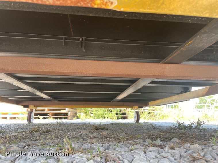 image for item KR9121 2021 Supreme  box bed