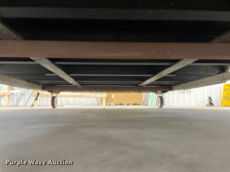 image for item KR9122 2021 Supreme  box bed