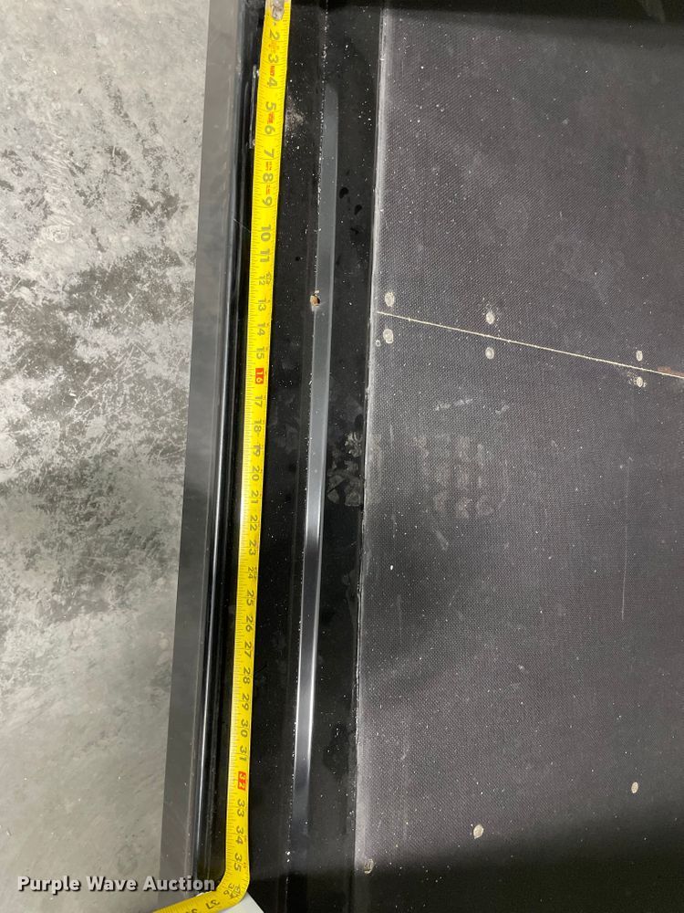 image for item KR9122 2021 Supreme  box bed