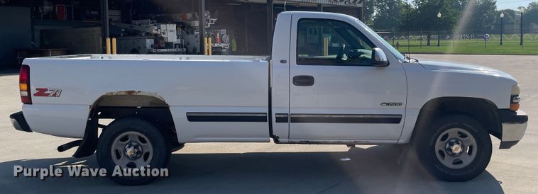 image for item KR9123 1999 Chevrolet Silverado 1500  pickup truck