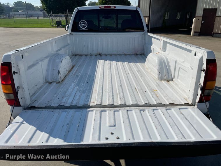 image for item KR9123 1999 Chevrolet Silverado 1500  pickup truck