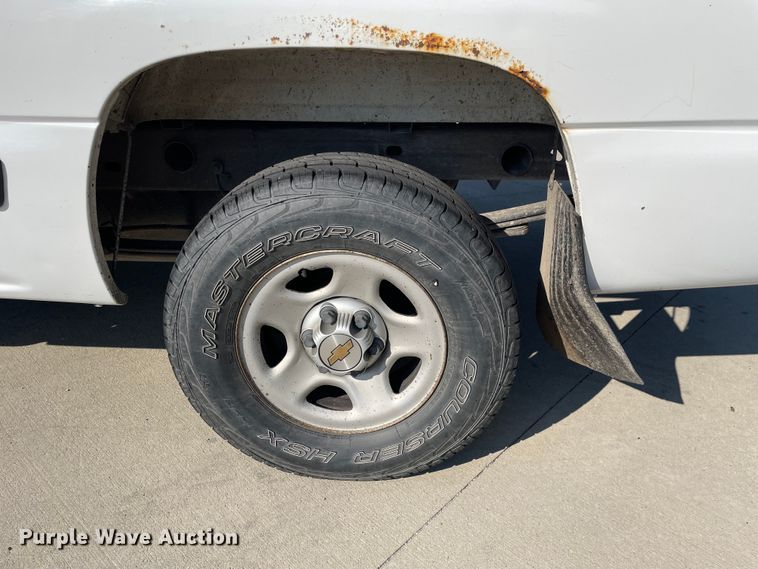 image for item KR9123 1999 Chevrolet Silverado 1500  pickup truck