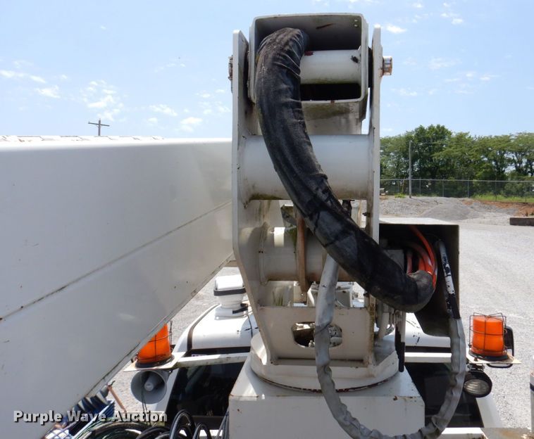 image for item KR9124 2012 Dodge Ram 5500HD  bucket truck