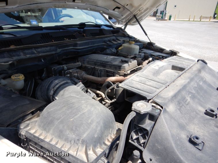 image for item KR9124 2012 Dodge Ram 5500HD  bucket truck