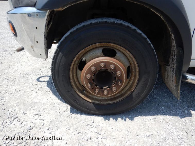 image for item KR9124 2012 Dodge Ram 5500HD  bucket truck