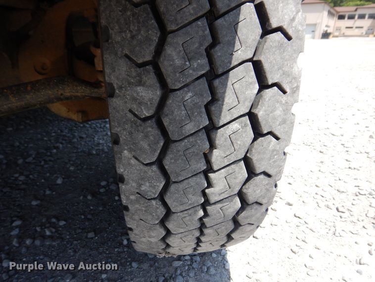 image for item KR9124 2012 Dodge Ram 5500HD  bucket truck