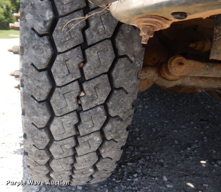 image for item KR9124 2012 Dodge Ram 5500HD  bucket truck