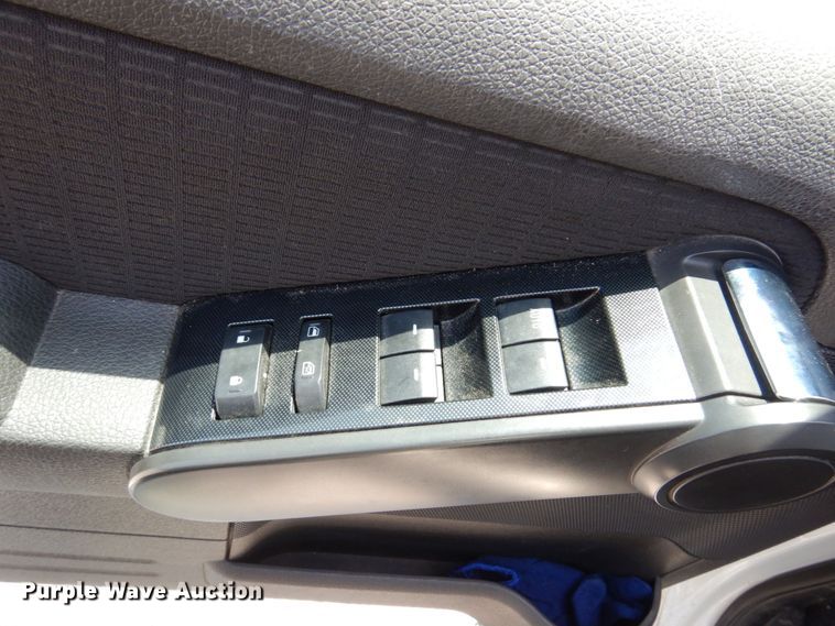 image for item KR9125 2010 Ford Explorer XLT  SUV