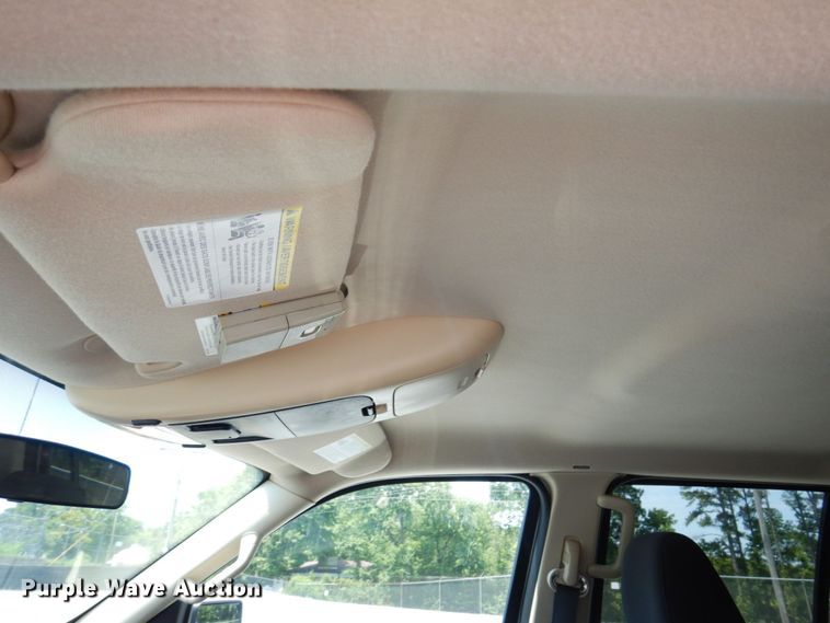 image for item KR9125 2010 Ford Explorer XLT  SUV