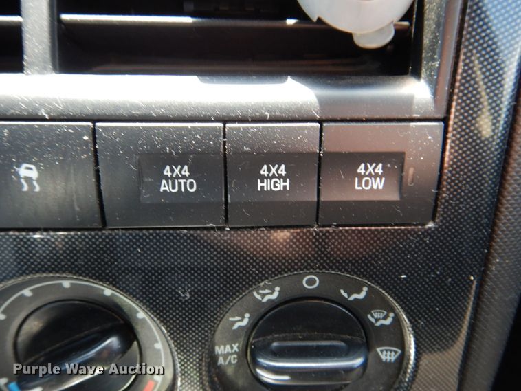 image for item KR9125 2010 Ford Explorer XLT  SUV