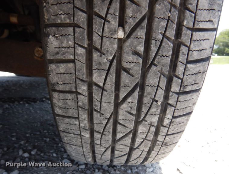 image for item KR9125 2010 Ford Explorer XLT  SUV