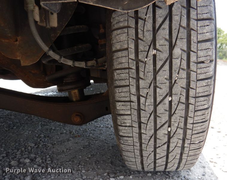 image for item KR9125 2010 Ford Explorer XLT  SUV