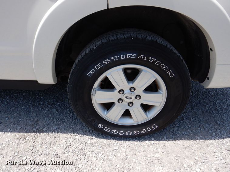 image for item KR9125 2010 Ford Explorer XLT  SUV