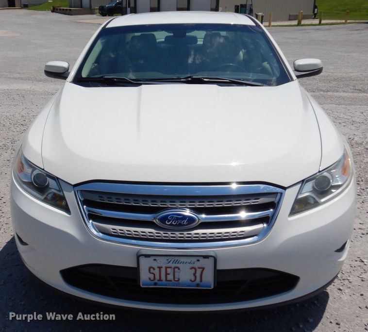 image for item KR9126 2012 Ford Taurus SEL