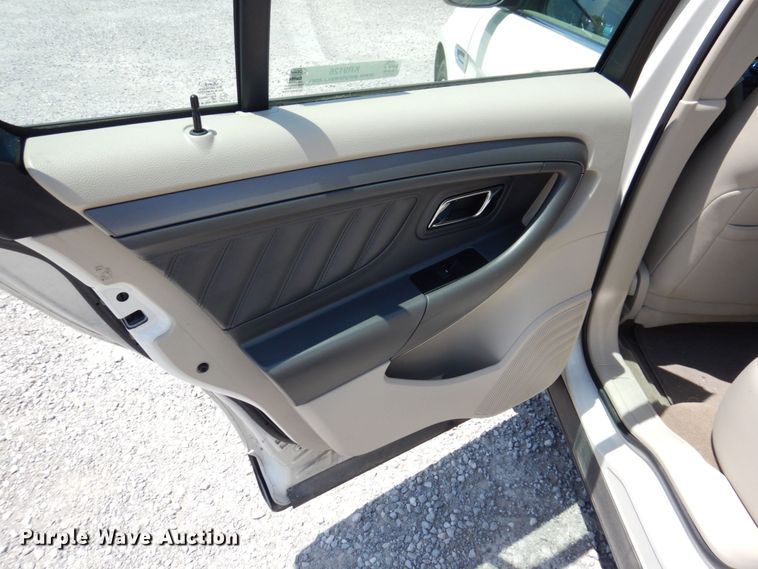 image for item KR9126 2012 Ford Taurus SEL