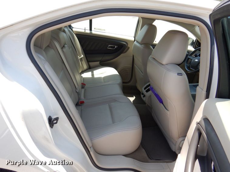 image for item KR9126 2012 Ford Taurus SEL