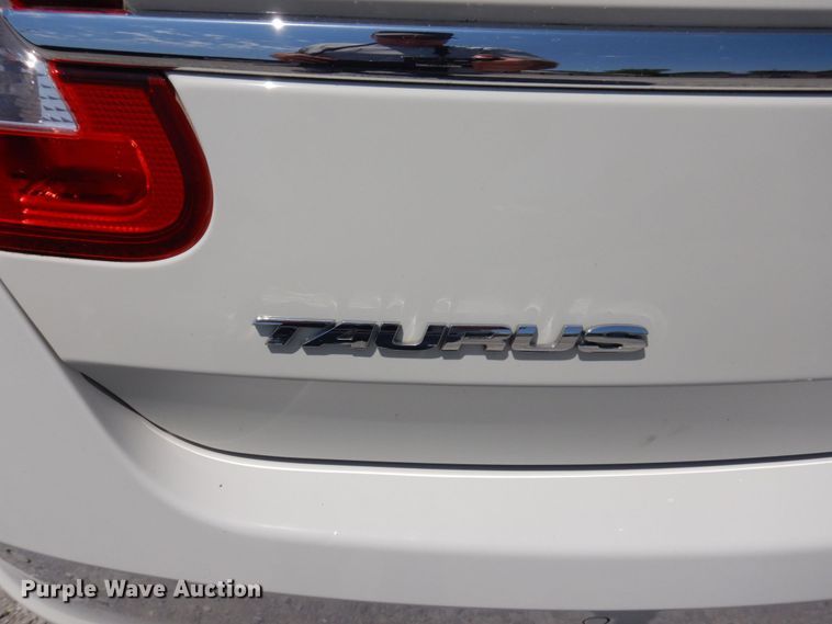 image for item KR9126 2012 Ford Taurus SEL