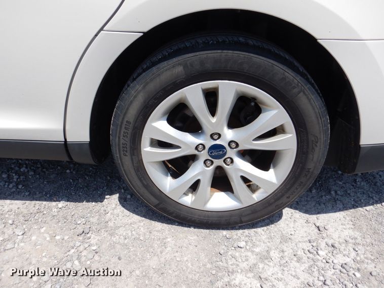 image for item KR9126 2012 Ford Taurus SEL