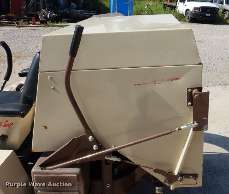 image for item KR9128 Grasshopper 616  ZTR lawn mower