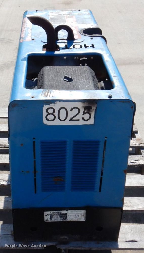 image for item KR9129 Miller Bobcat 225NT  welder/generator