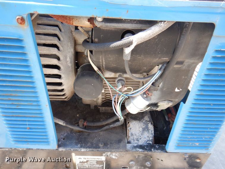 image for item KR9129 Miller Bobcat 225NT  welder/generator