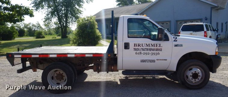 image for item KR9130 2002 Ford F450 Super Duty XL  flatbed truck