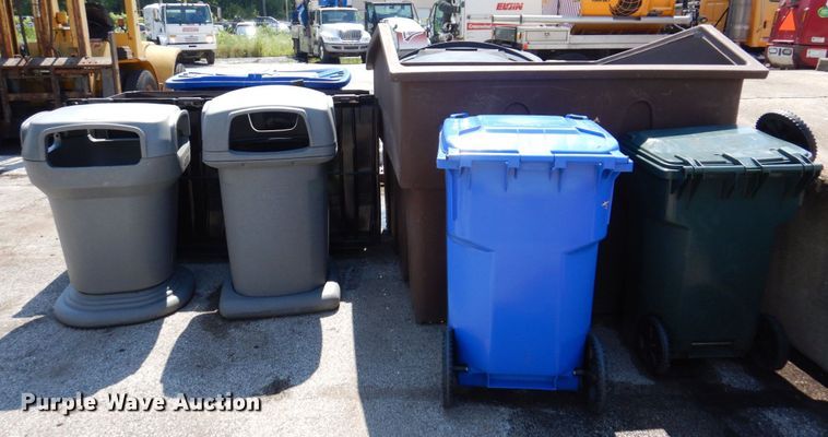 image for item KR9142 Refuse bins