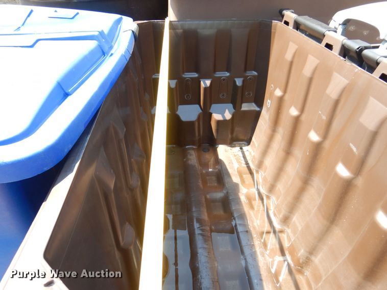 image for item KR9142 Refuse bins