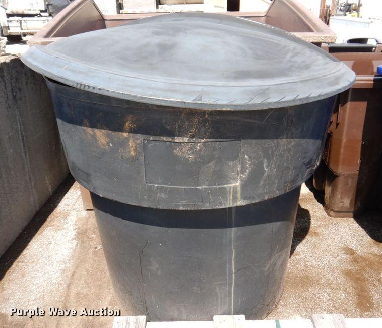 image for item KR9142 Refuse bins