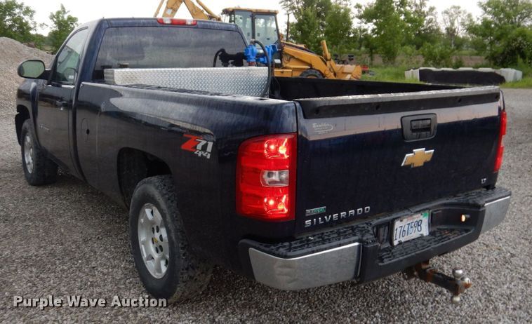 image for item KR9335 2011 Chevrolet Silverado 1500  pickup truck