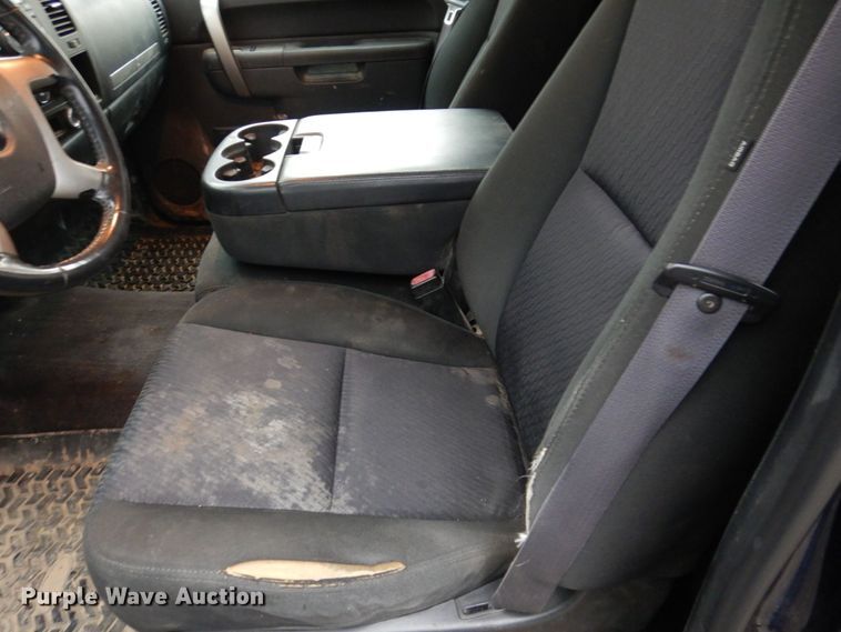 image for item KR9335 2011 Chevrolet Silverado 1500  pickup truck