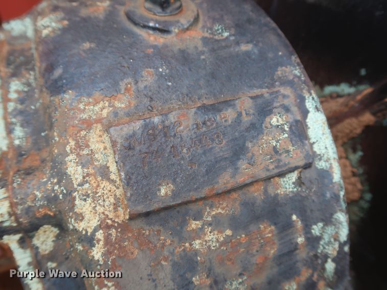 image for item KR9864 1974 Ford F750  winch truck