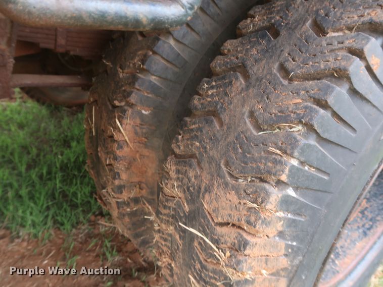 image for item KR9864 1974 Ford F750  winch truck