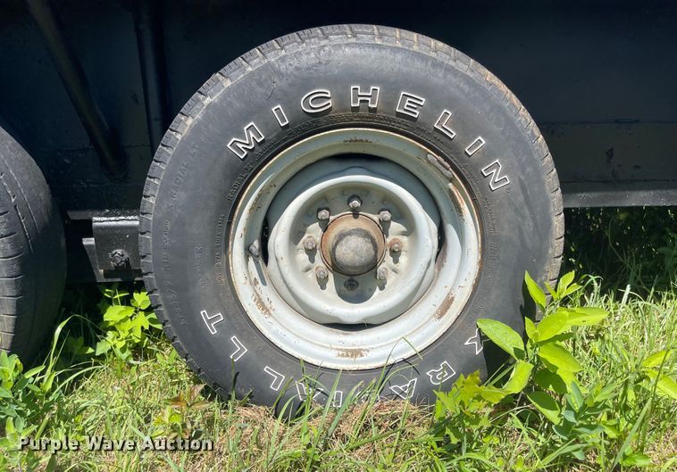 image for item LF9081 Mood  equipment trailer