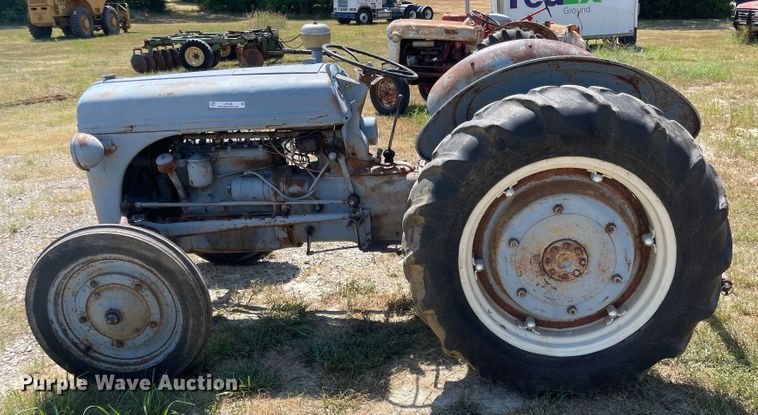 image for item LF9186 Ford 2N  tractor