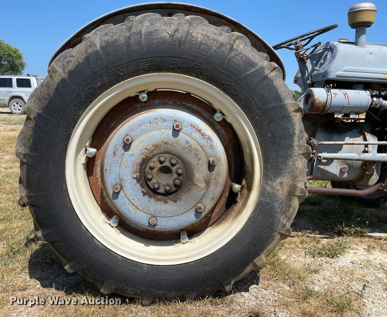 image for item LF9186 Ford 2N  tractor
