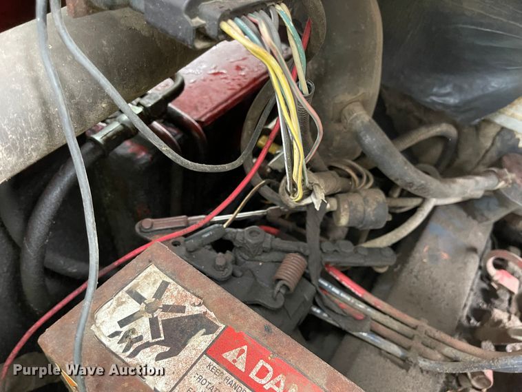 image for item LF9267 Gehl 4510  skid steer loader