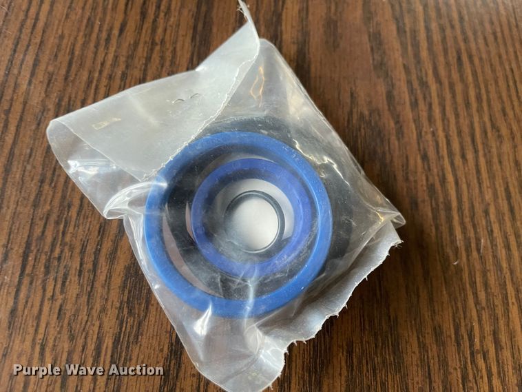 image for item LF9267 Gehl 4510  skid steer loader