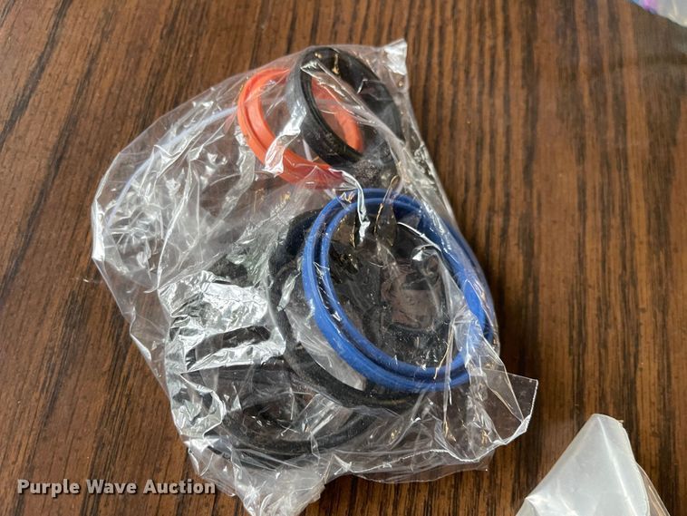 image for item LF9267 Gehl 4510  skid steer loader