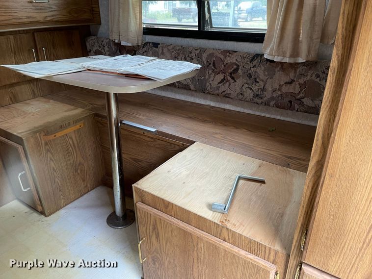 image for item LF9268 Elkhorn LE  slide-in camper