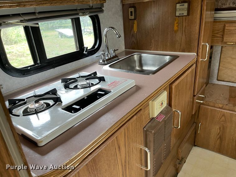 image for item LF9268 Elkhorn LE  slide-in camper