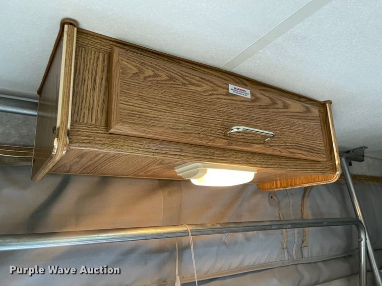 image for item LF9268 Elkhorn LE  slide-in camper